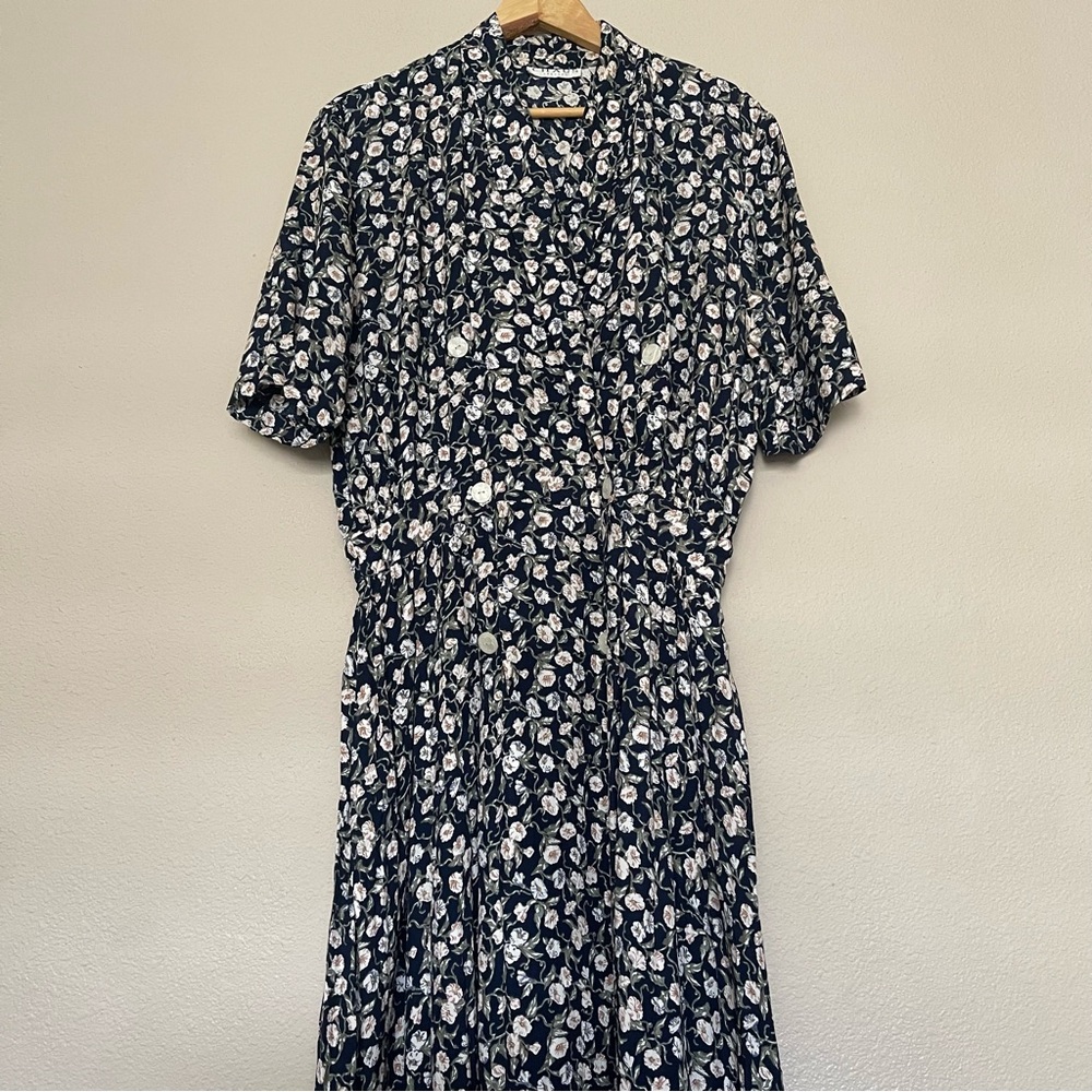 Chaus Floral Tie Waist Midi Dress - Picture 16 of 17